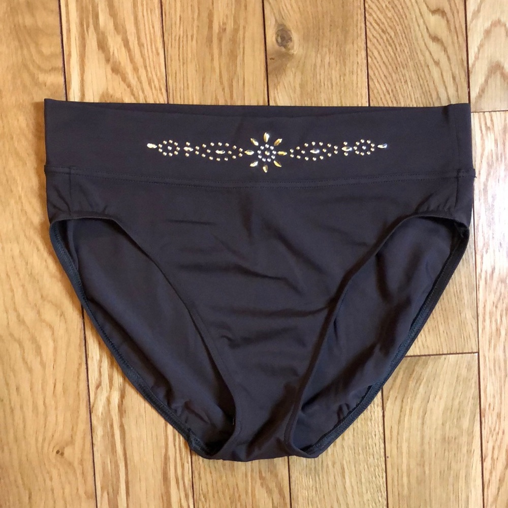 Brown bikini bottoms